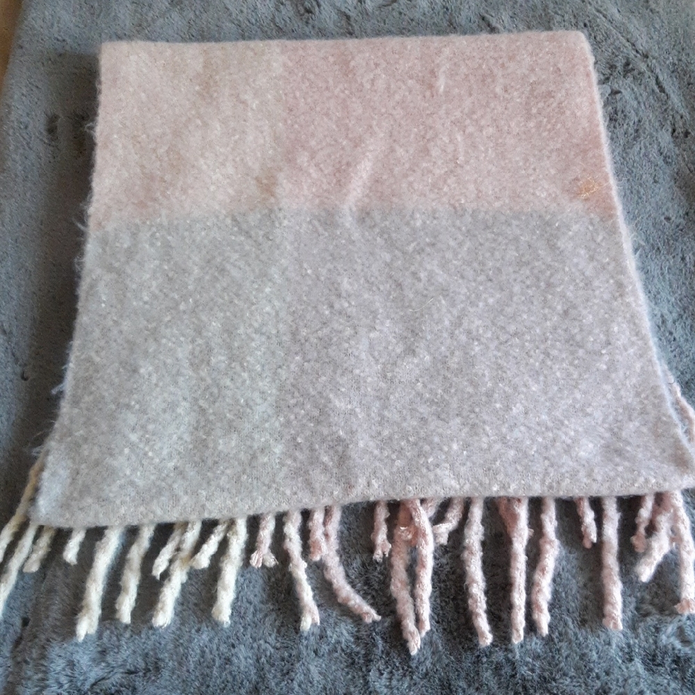 Pink and Gray Fringed Scarf